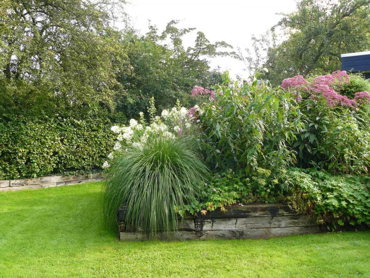 Tineke Span in 'Fan van je Tuin' Van Tuinen Tuinservice